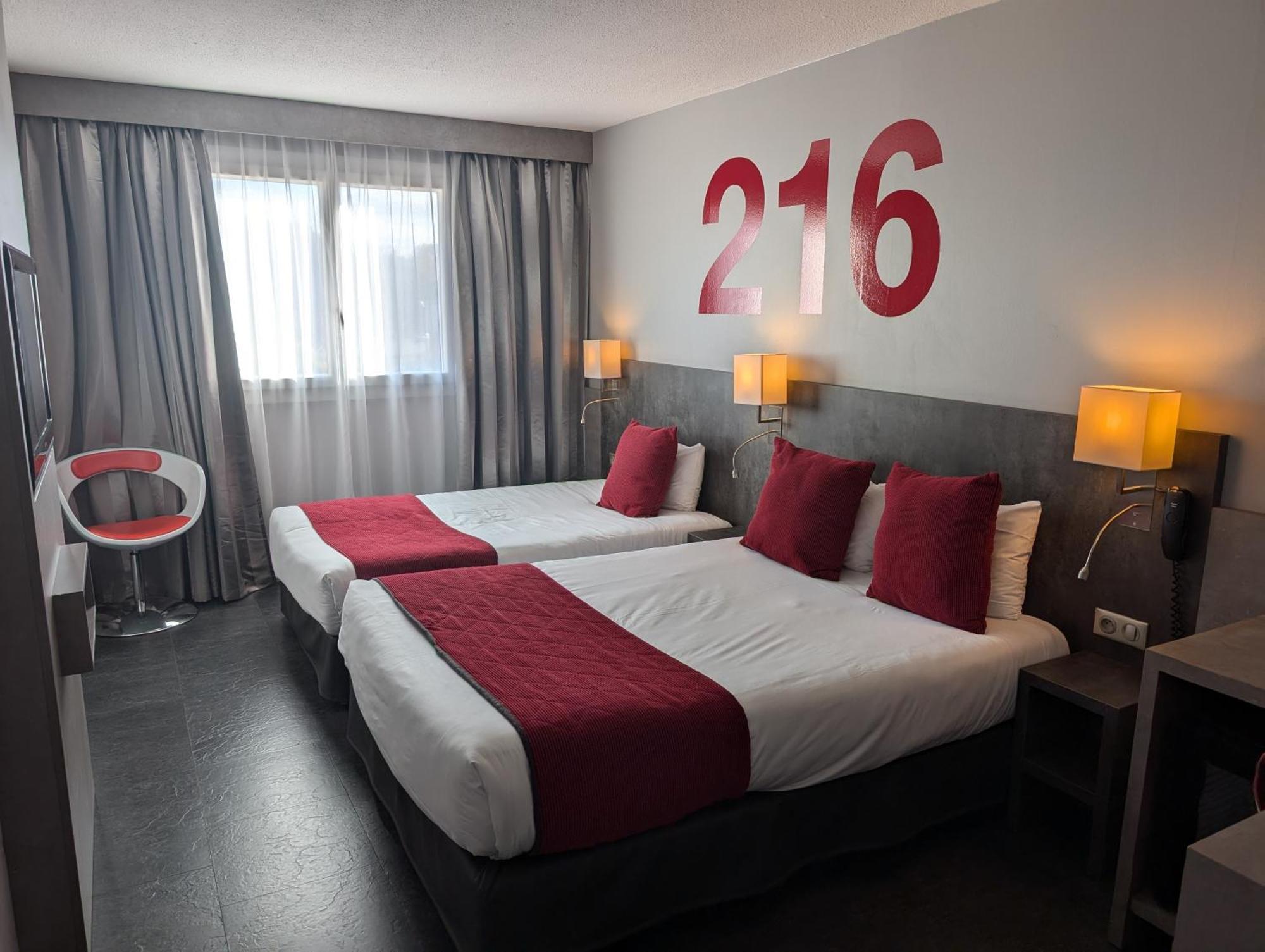 Hotel L'Hotan Portet-sur-Garonne Exteriér fotografie